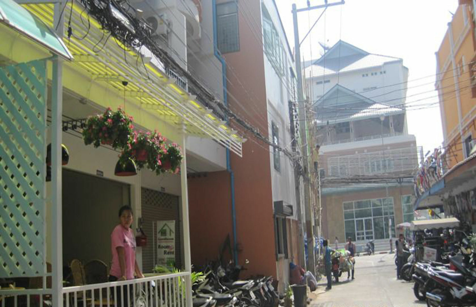 Br-Guesthouse Pattaya Exterior photo